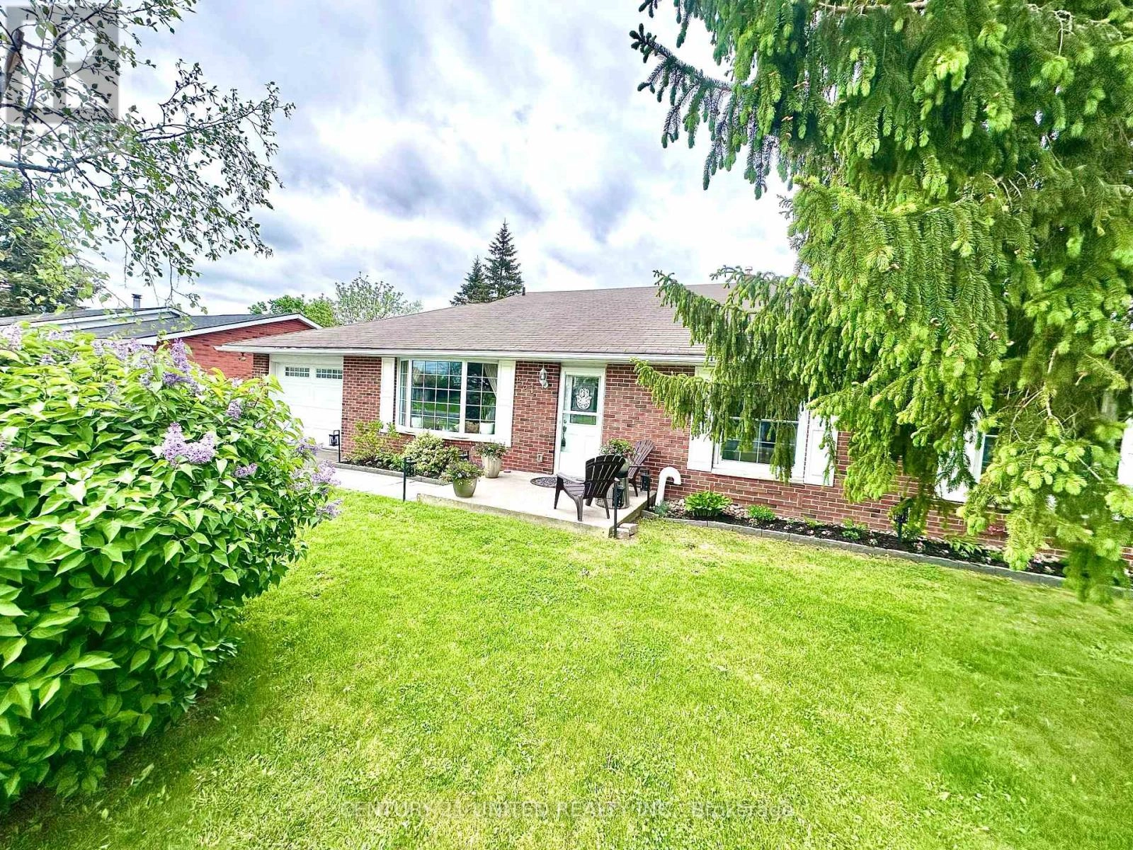 233 Market Street, Trent Hills, Ontario  K0L 1L0 - Photo 2 - X12298228
