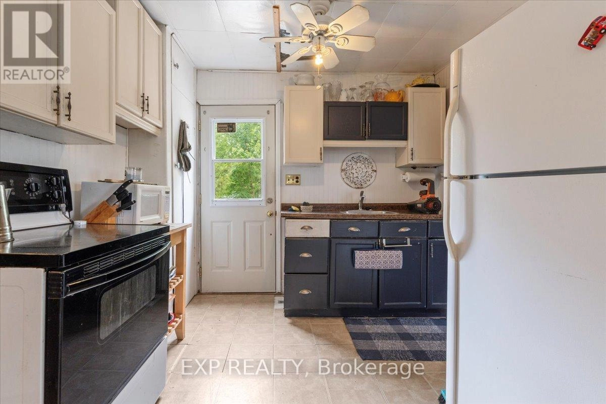 55 Prior Lane, Quinte West, Ontario  K0K 2C0 - Photo 2 - X12299103