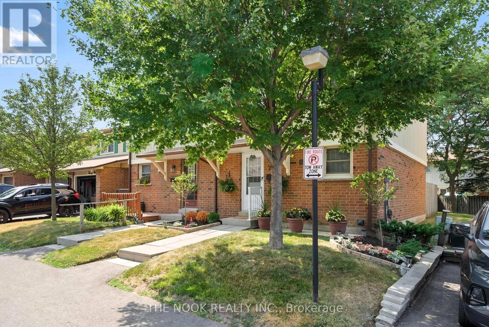 23 - 450 Bristol Crescent, Oshawa, Ontario  L1J 6M3 - Photo 3 - E12299175