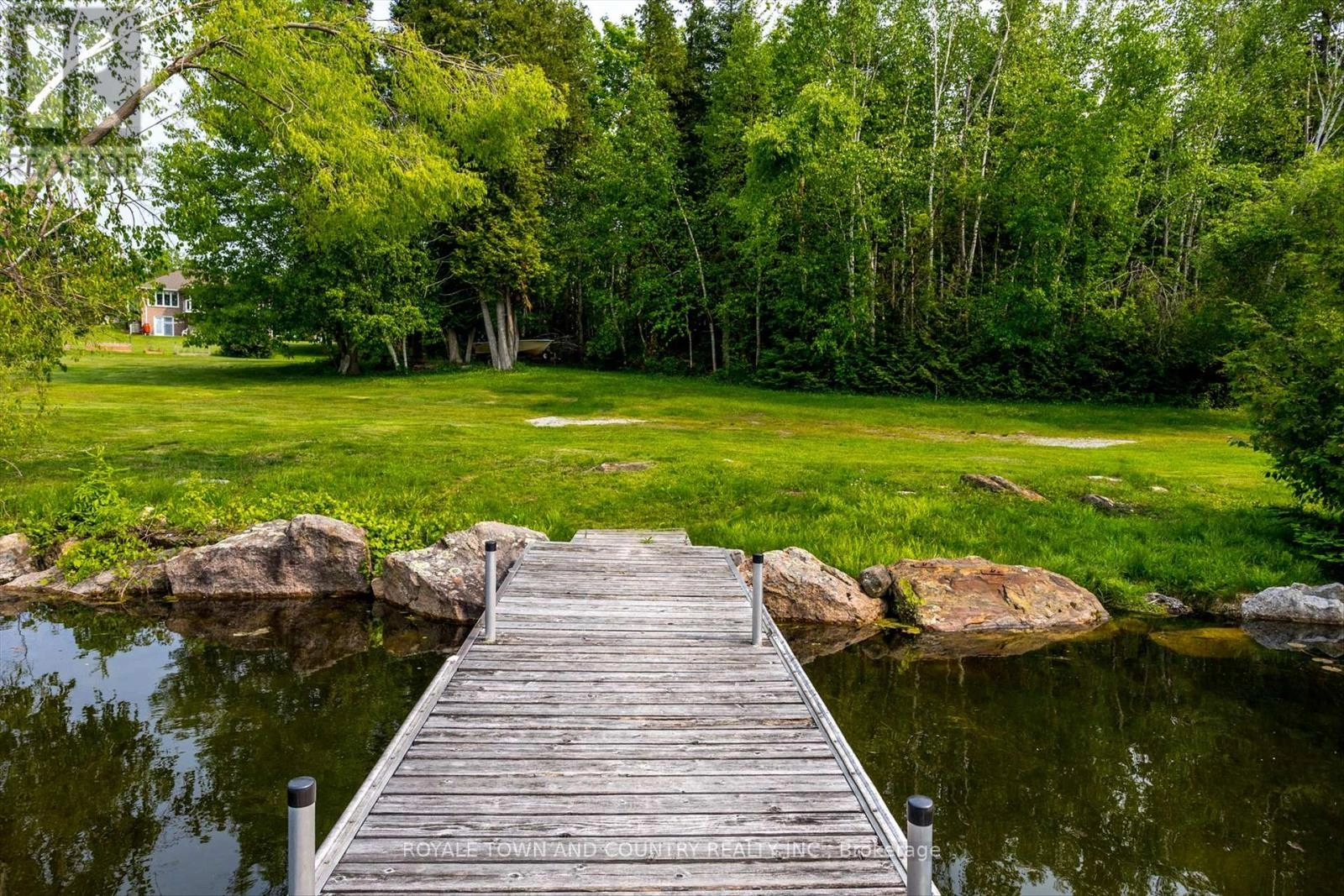 1734 Barton Drive, Selwyn, Ontario  K0L 2H0 - Photo 3 - X12299253