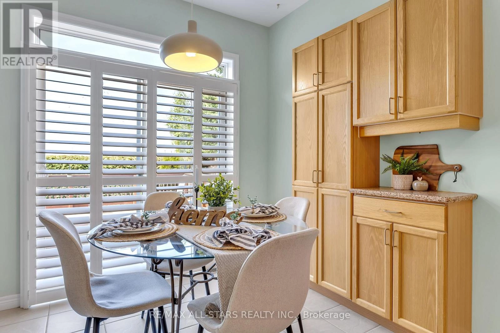 25 Sylvester Drive, Kawartha Lakes, Ontario K9V 6E7 - Photo 11 - X12299261