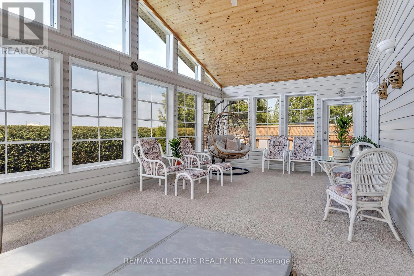 25 Sylvester Drive, Kawartha Lakes, Ontario K9V 6E7 - Photo 13 - X12299261