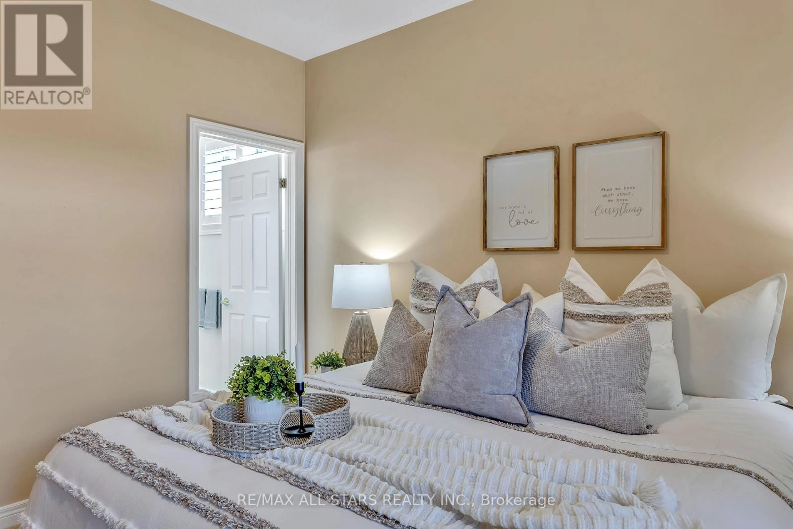 25 Sylvester Drive, Kawartha Lakes, Ontario K9V 6E7 - Photo 18 - X12299261