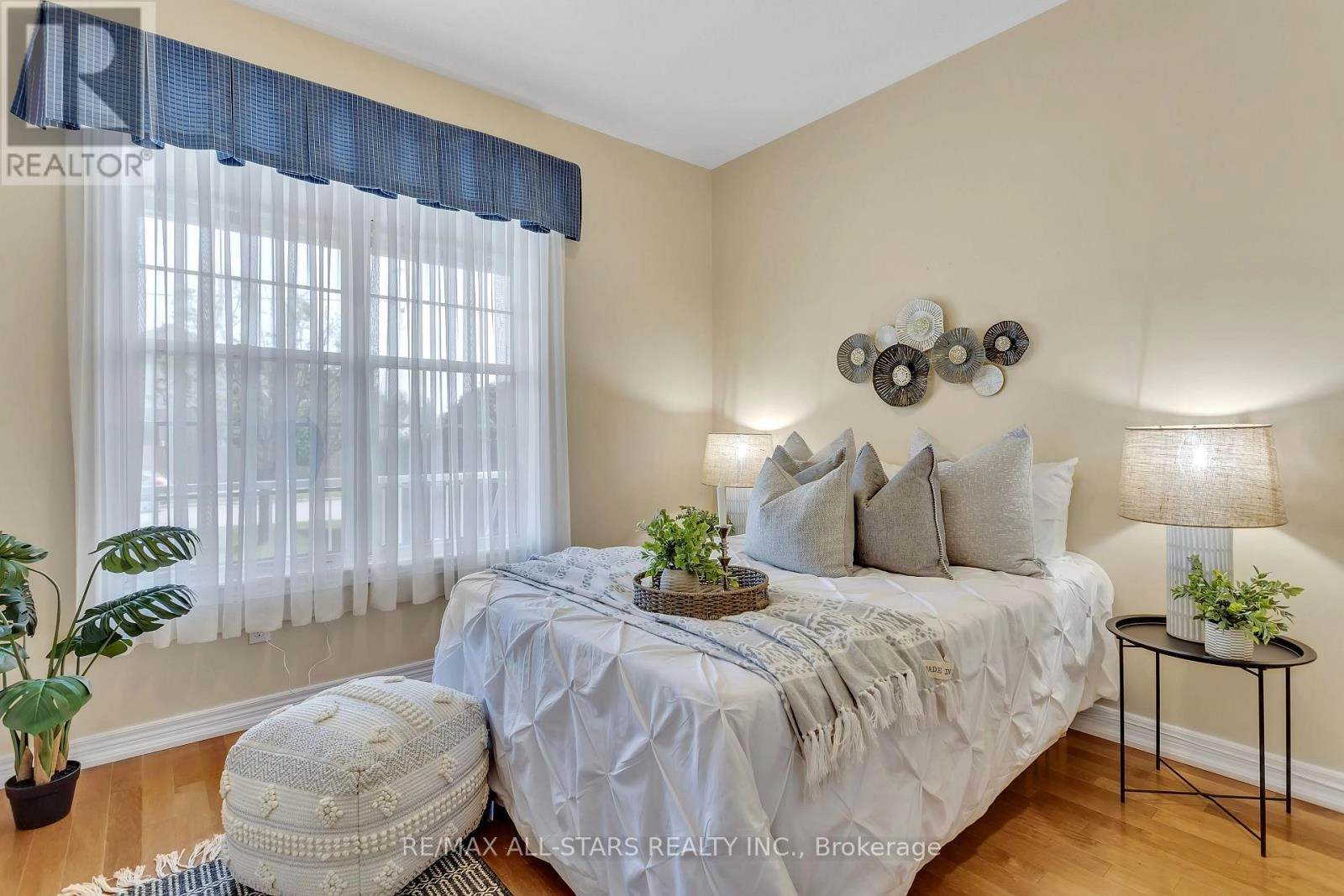 25 Sylvester Drive, Kawartha Lakes, Ontario K9V 6E7 - Photo 20 - X12299261