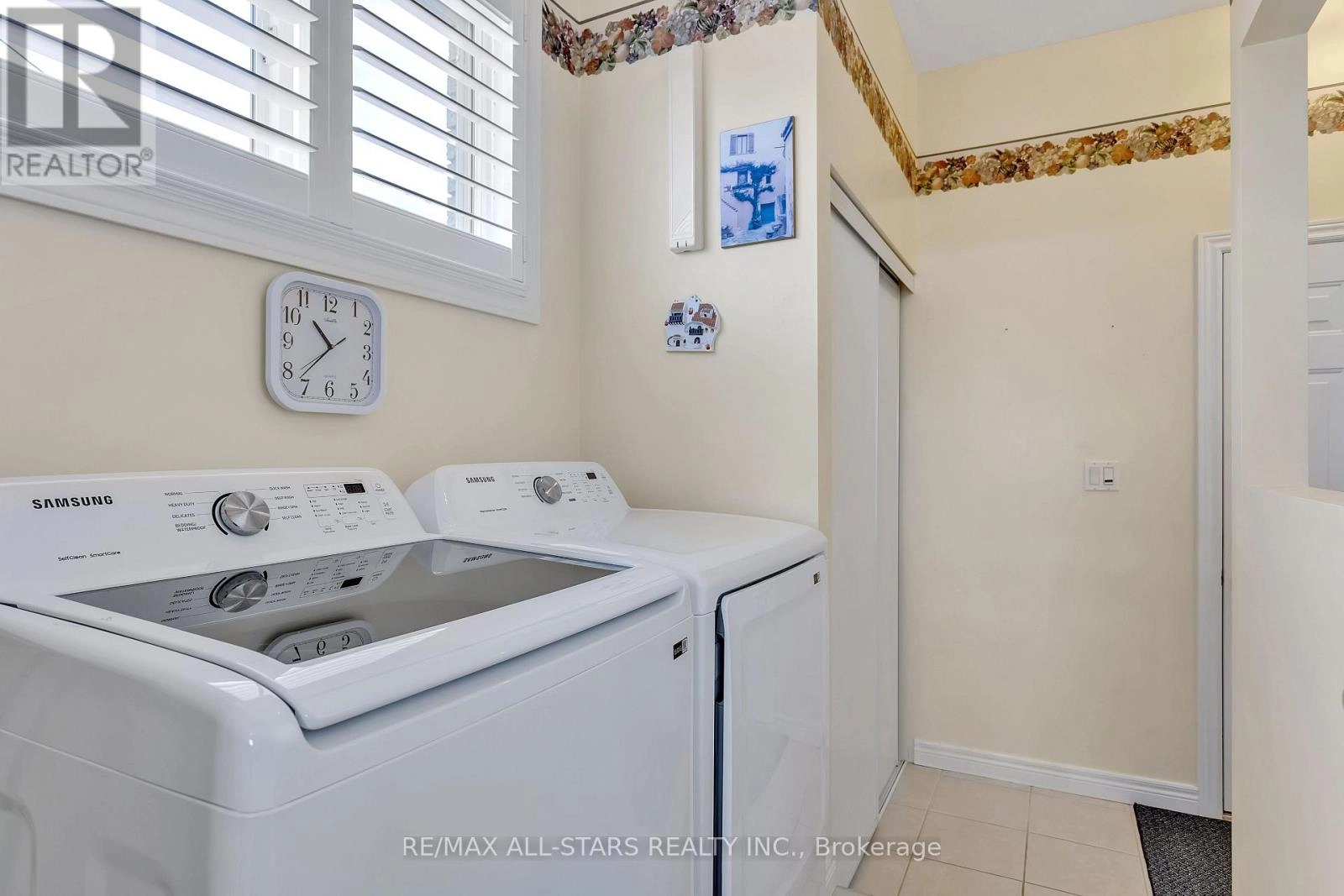 25 Sylvester Drive, Kawartha Lakes, Ontario K9V 6E7 - Photo 23 - X12299261