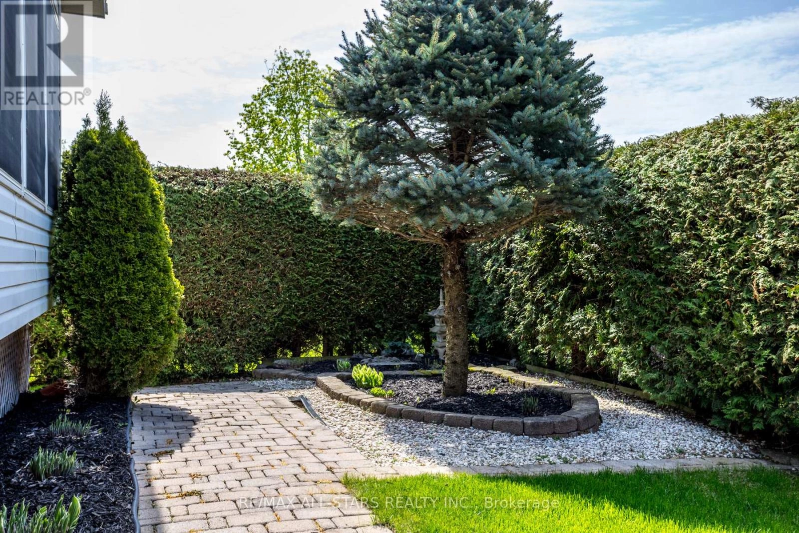 25 Sylvester Drive, Kawartha Lakes, Ontario K9V 6E7 - Photo 34 - X12299261