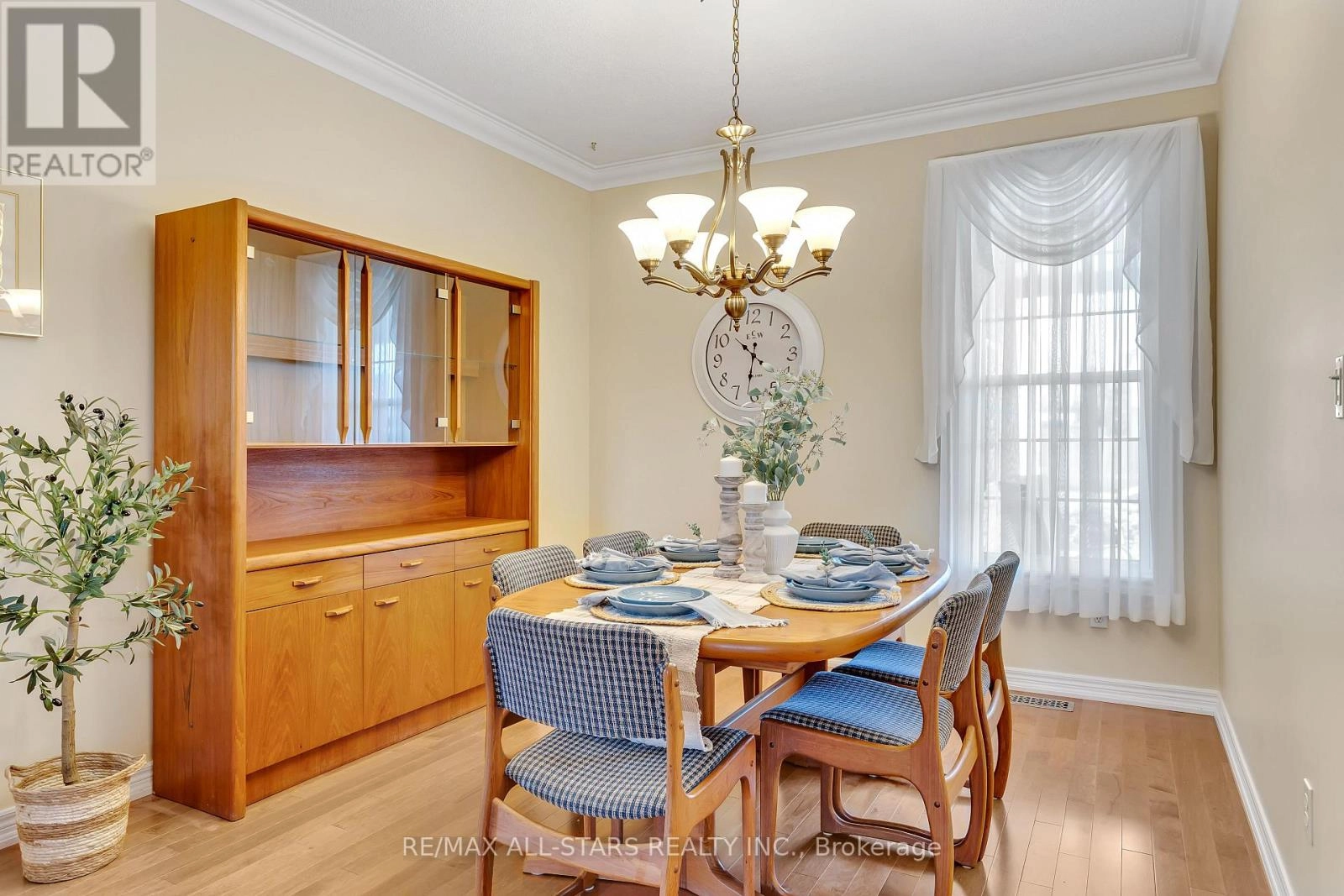 25 Sylvester Drive, Kawartha Lakes, Ontario K9V 6E7 - Photo 7 - X12299261