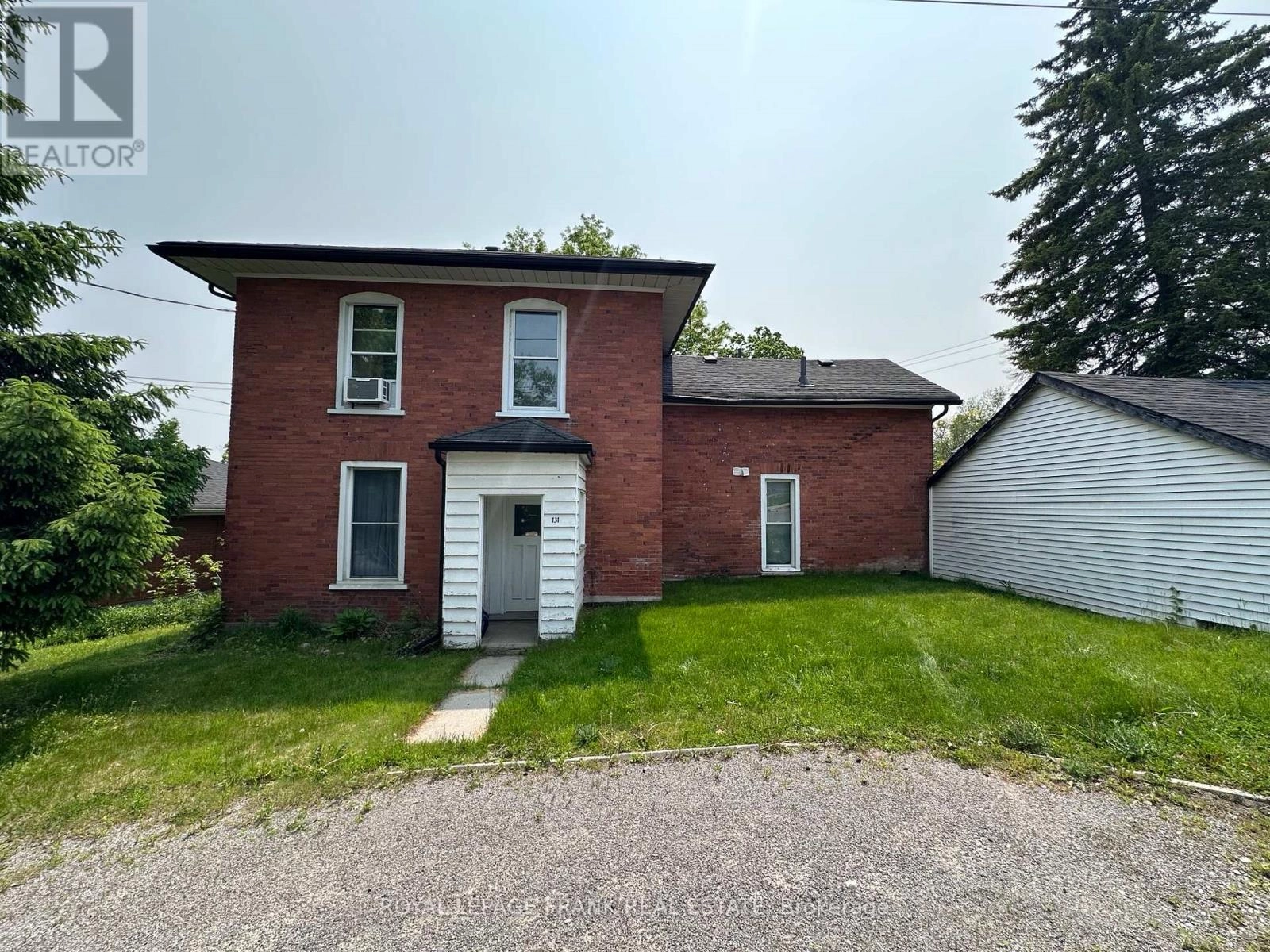 56 Hilliard Street, Peterborough North, Ontario  K9H 5R4 - Photo 2 - X12299274