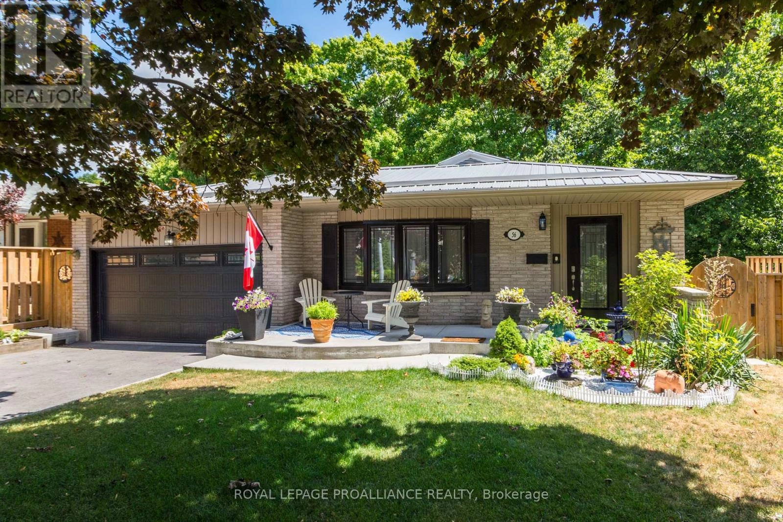 56 Parkview Heights, Quinte West, Ontario  K8V 5L7 - Photo 1 - X12299940