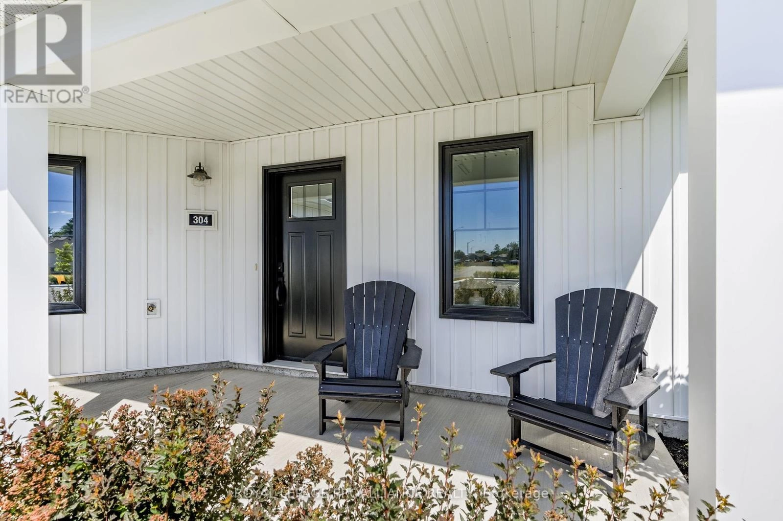 304 - 14 Meadowcreek Drive, Brighton, Ontario  K0K 1H0 - Photo 3 - X12240818