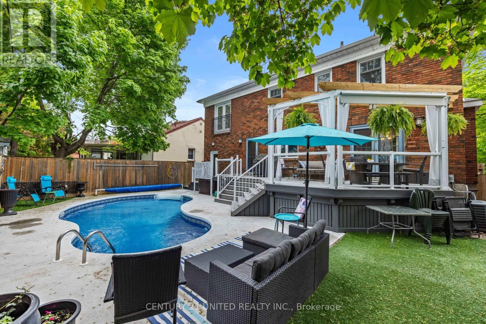 516 Hunter Street W, Peterborough Central, Ontario  K9H 2N1 - Photo 1 - X12173086