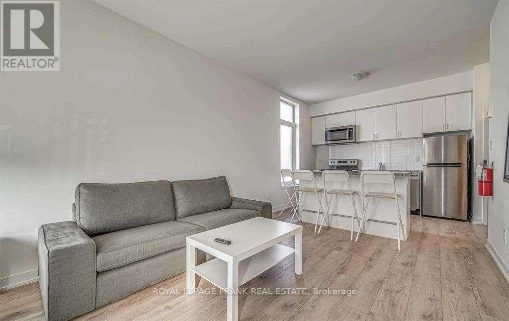 8 - 1720 Simcoe Street N, Oshawa, Ontario  L1G 4X9 - Photo 3 - E12300711