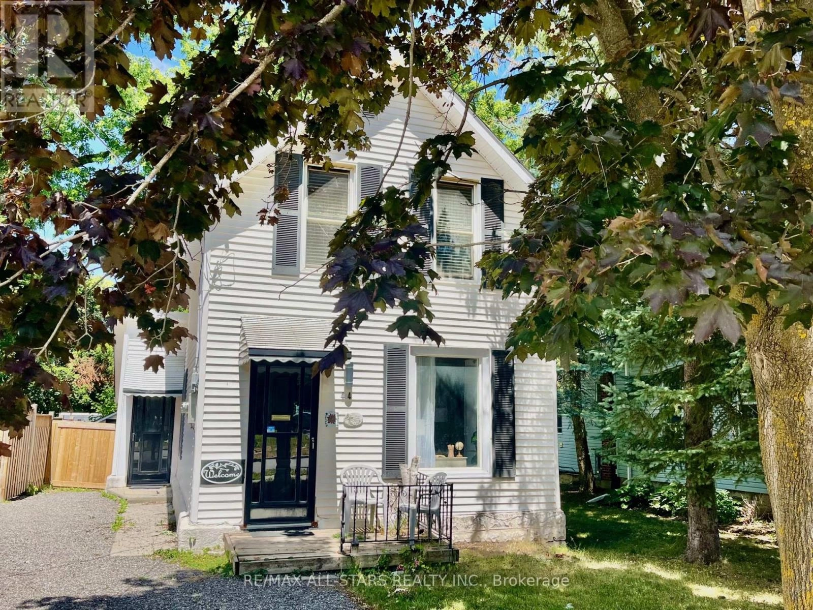 44 Elgin Street, Kawartha Lakes, Ontario  K9V 3W3 - Photo 2 - X12301065