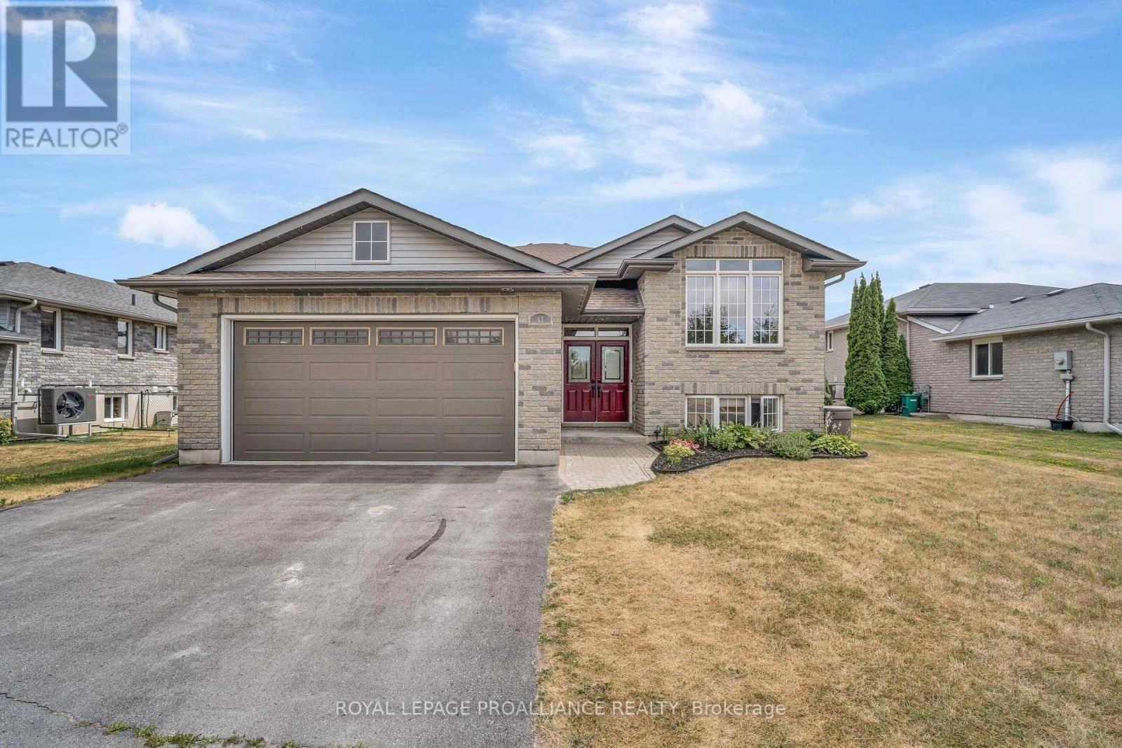 41 Ridgeview Lane, Quinte West, Ontario  K8V 5P8 - Photo 1 - X12301765