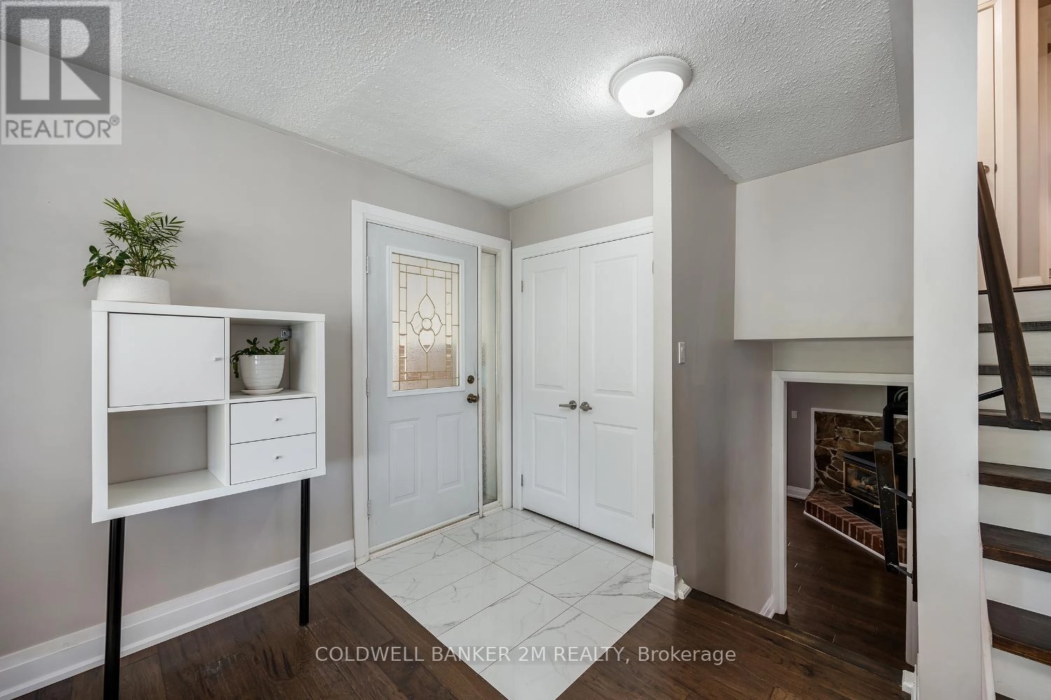 246 Harmony Road N, Oshawa, Ontario  L1G 6L5 - Photo 3 - E12302495