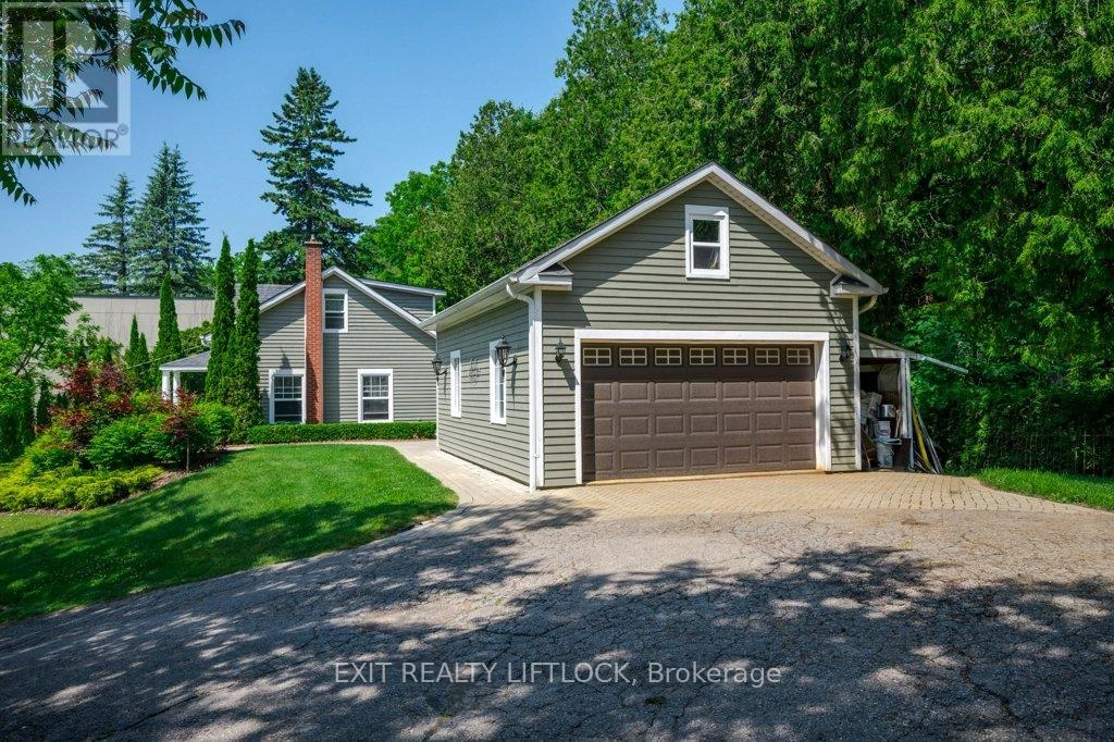 12 Cumberland Street, Port Hope, Ontario  L1A 1Z5 - Photo 3 - X12302794