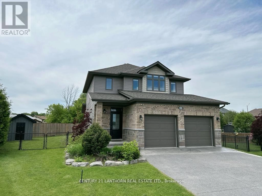 23 Glenwood Street, Quinte West, Ontario  K0K 2C0 - Photo 2 - X12299218