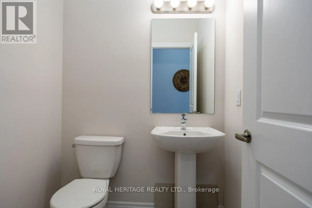 28 - 17 Lakewood Crescent, Kawartha Lakes, Ontario  K0M 1A0 - Photo 3 - X12186503