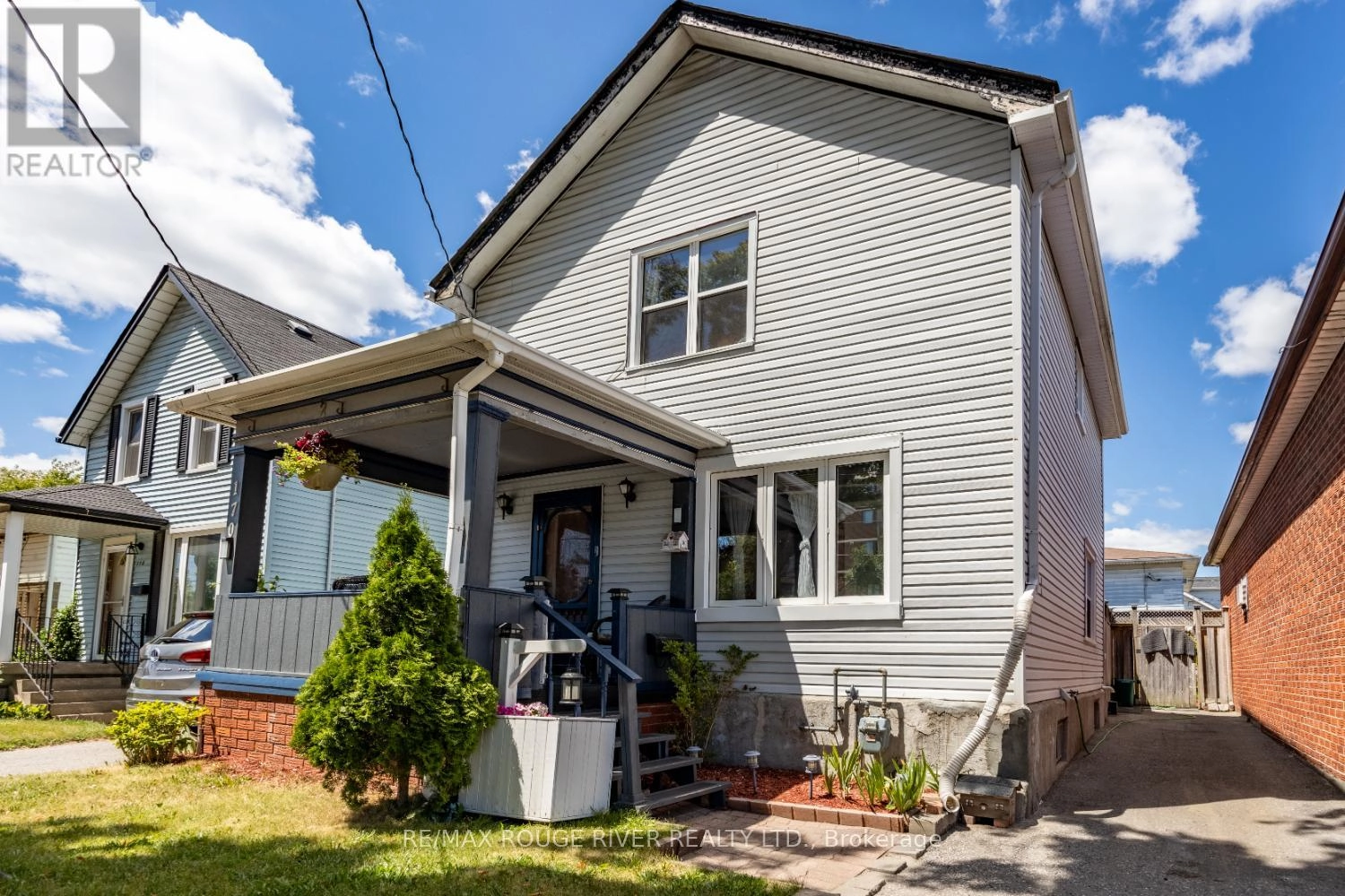 170 Bloor Street W, Oshawa, Ontario  L1J 1P7 - Photo 1 - E12304285