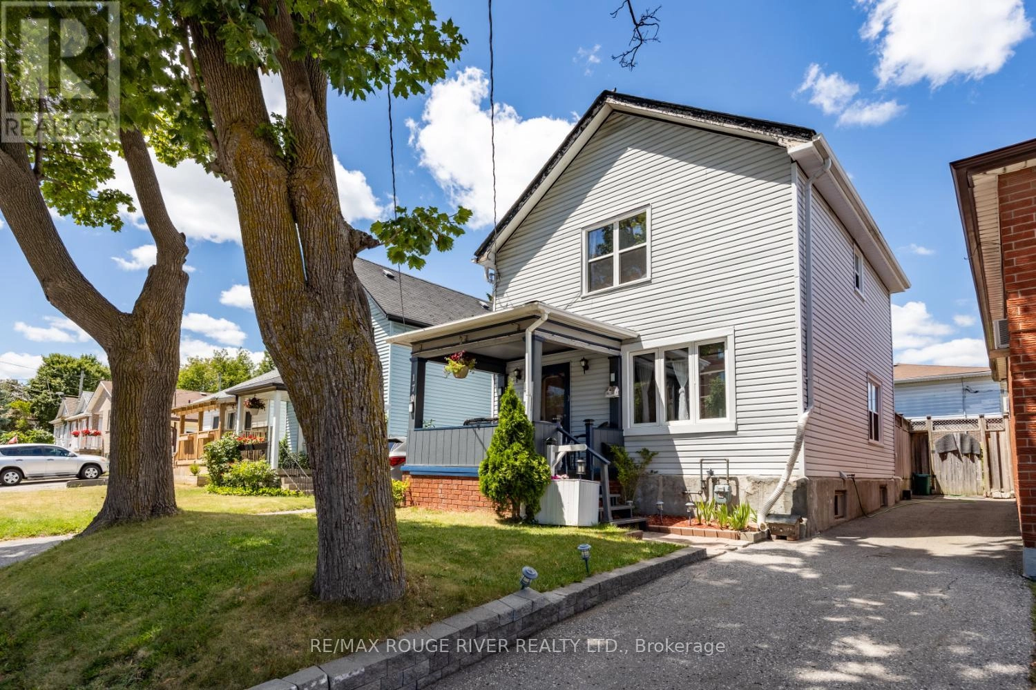 170 Bloor Street W, Oshawa, Ontario  L1J 1P7 - Photo 2 - E12304285