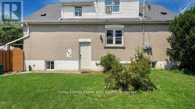 542 Walmer Road, Hamilton, Ontario  L8H 3E6 - Photo 2 - X12304540