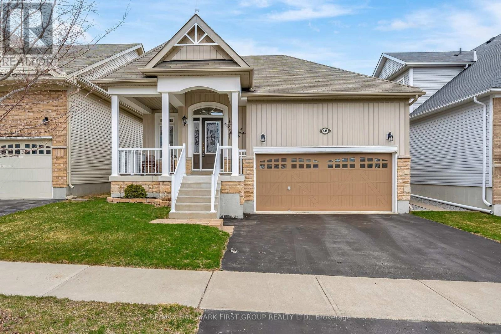 638 Robinson Drive, Cobourg, Ontario  K9A 0J5 - Photo 1 - X12304996