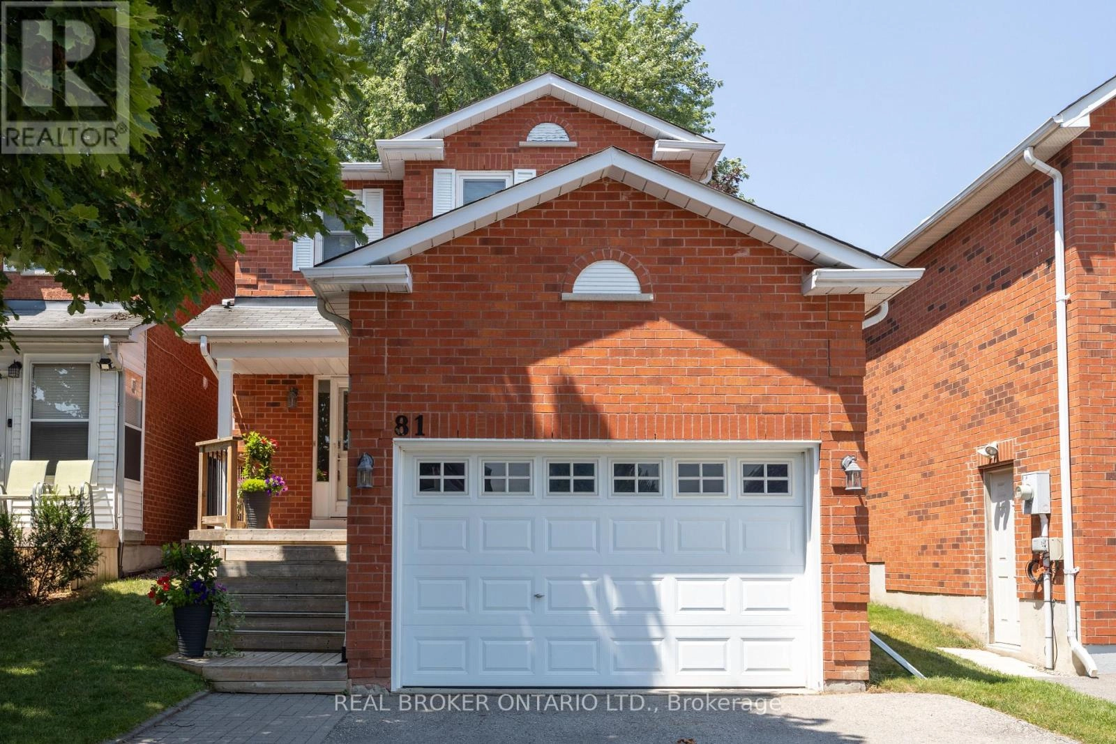 81 Mccrimmon Crescent, Clarington, Ontario  L1C 4N3 - Photo 2 - E12305423