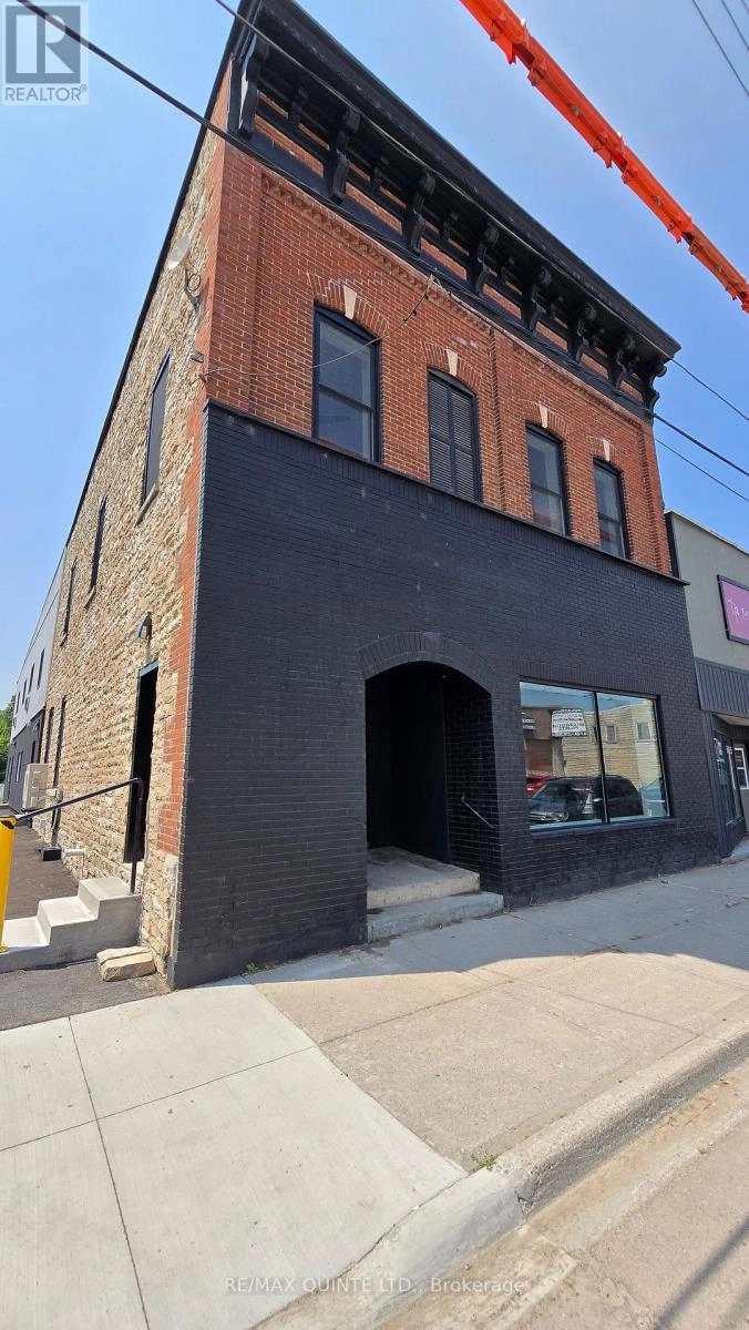 330 Victoria Street N, Tweed, Ontario  K0K 3J0 - Photo 3 - X12305476