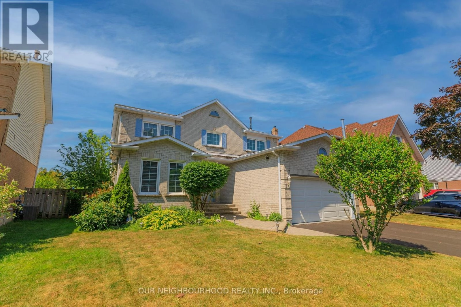 10 Holden Court, Whitby, Ontario  L1N 9A1 - Photo 1 - E12305266