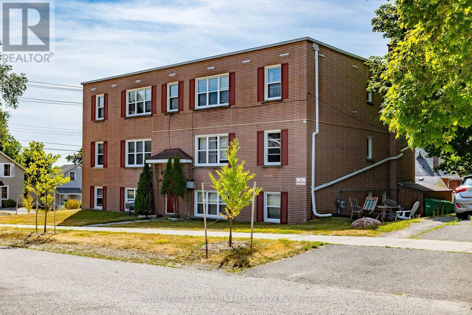 455 Cordach Crescent, Peterborough Central, Ontario  K9H 3A4 - Photo 2 - X12306759