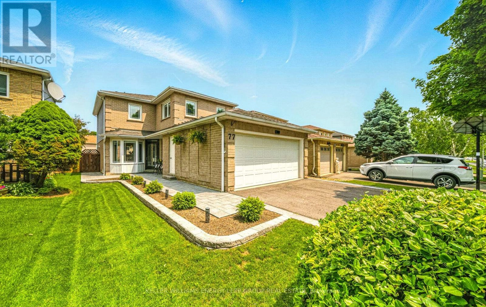 77 Hemingford Place, Whitby, Ontario  L1R 1E8 - Photo 1 - E12306895