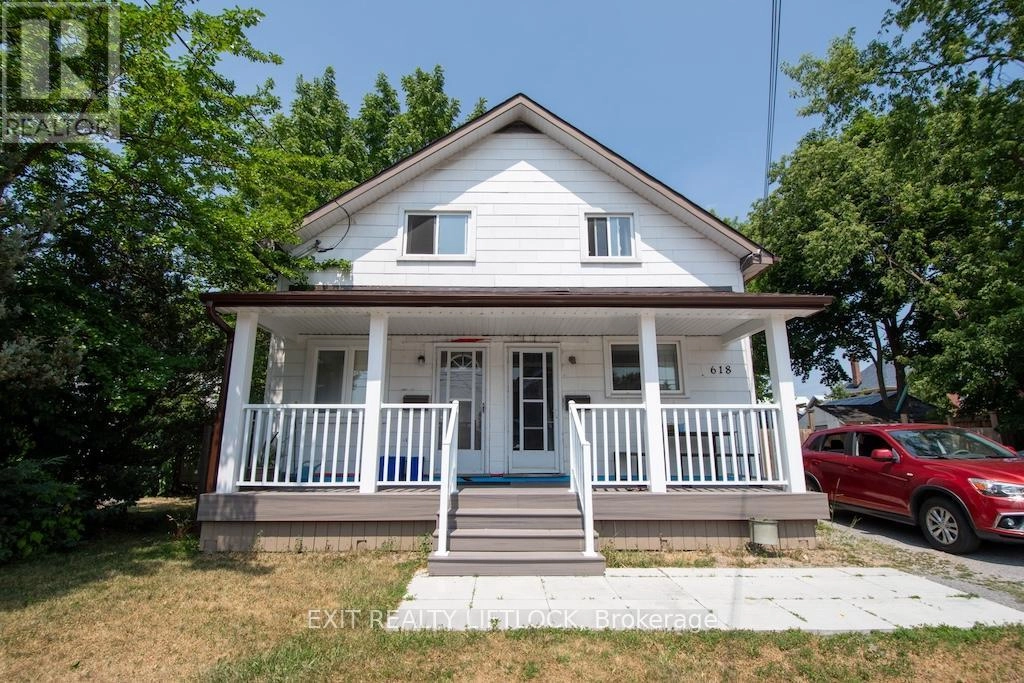 618 Brown Street, Peterborough Central, Ontario  K9J 4K5 - Photo 1 - X12306836