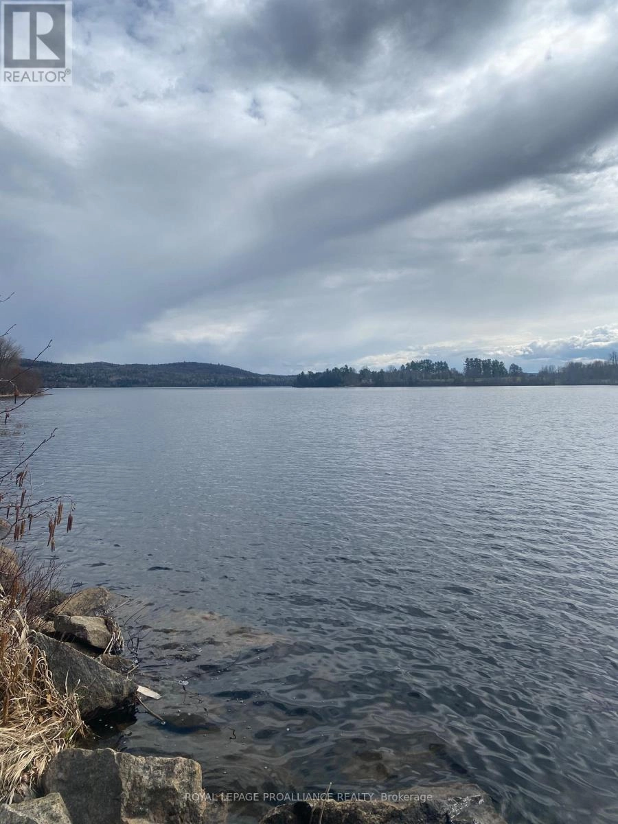 107a Lakeshore Drive, Madawaska Valley, Ontario  K0J 1B0 - Photo 2 - X12307123