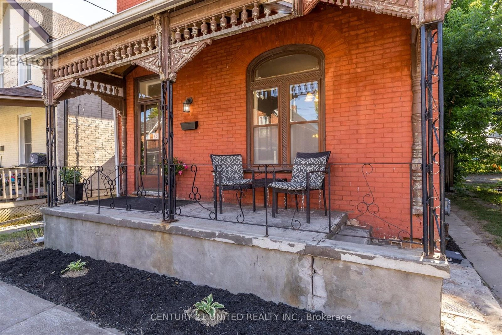 45 Lafayette Avenue, Peterborough Central, Ontario  K9J 5C1 - Photo 1 - X12307270