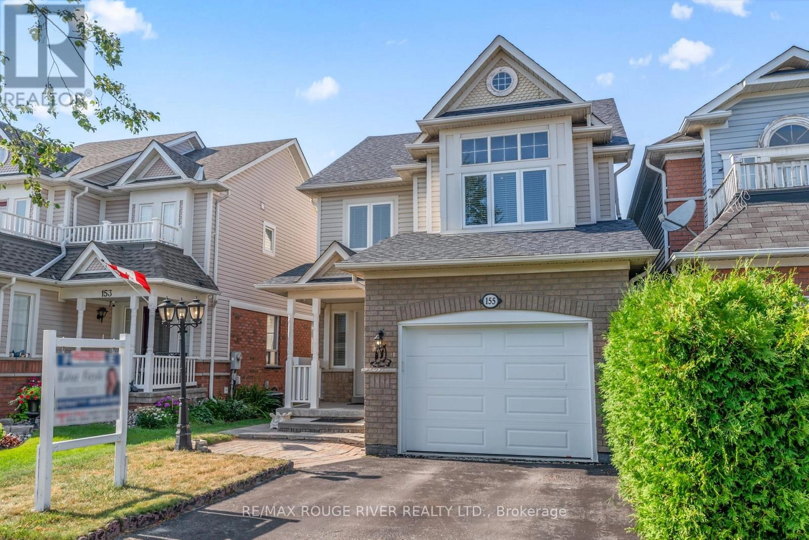 155 Bourbon Place, Whitby, Ontario  L1R 3C6 - Photo 2 - E12307535