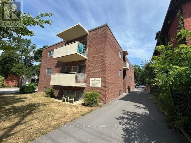 200 London Street, Peterborough Central, Ontario  K9H 2Y9 - Photo 2 - X12307506
