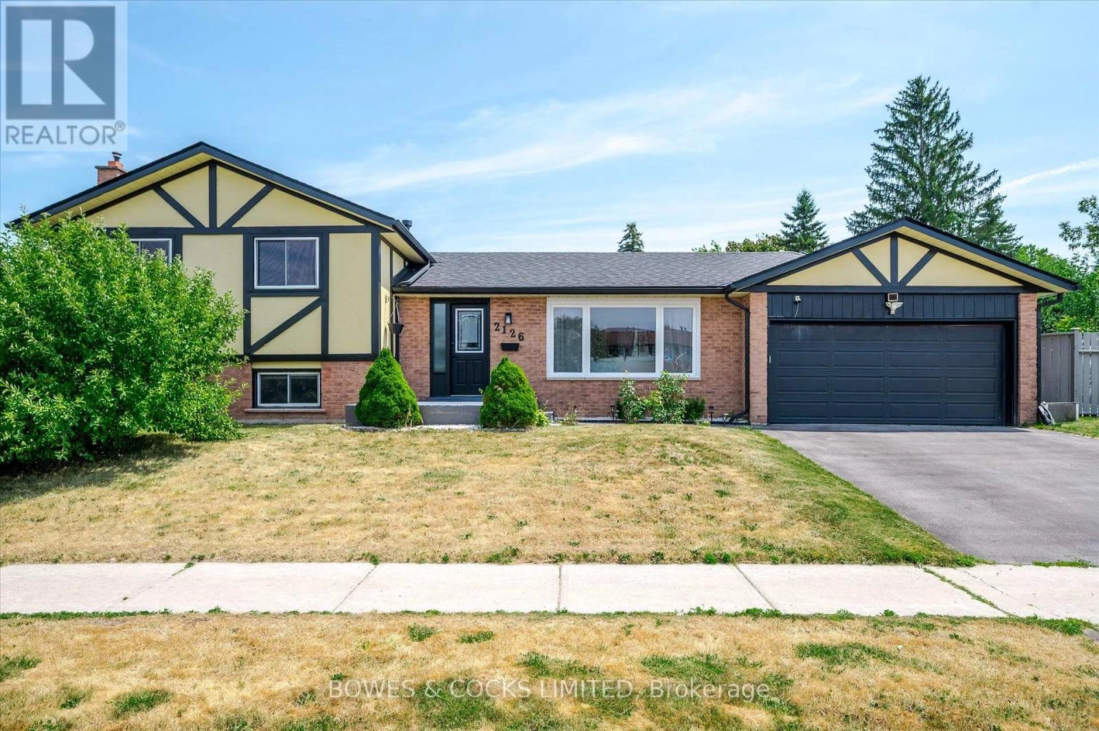 2126 Walker Avenue, Peterborough East, Ontario  K9L 1S1 - Photo 2 - X12307600