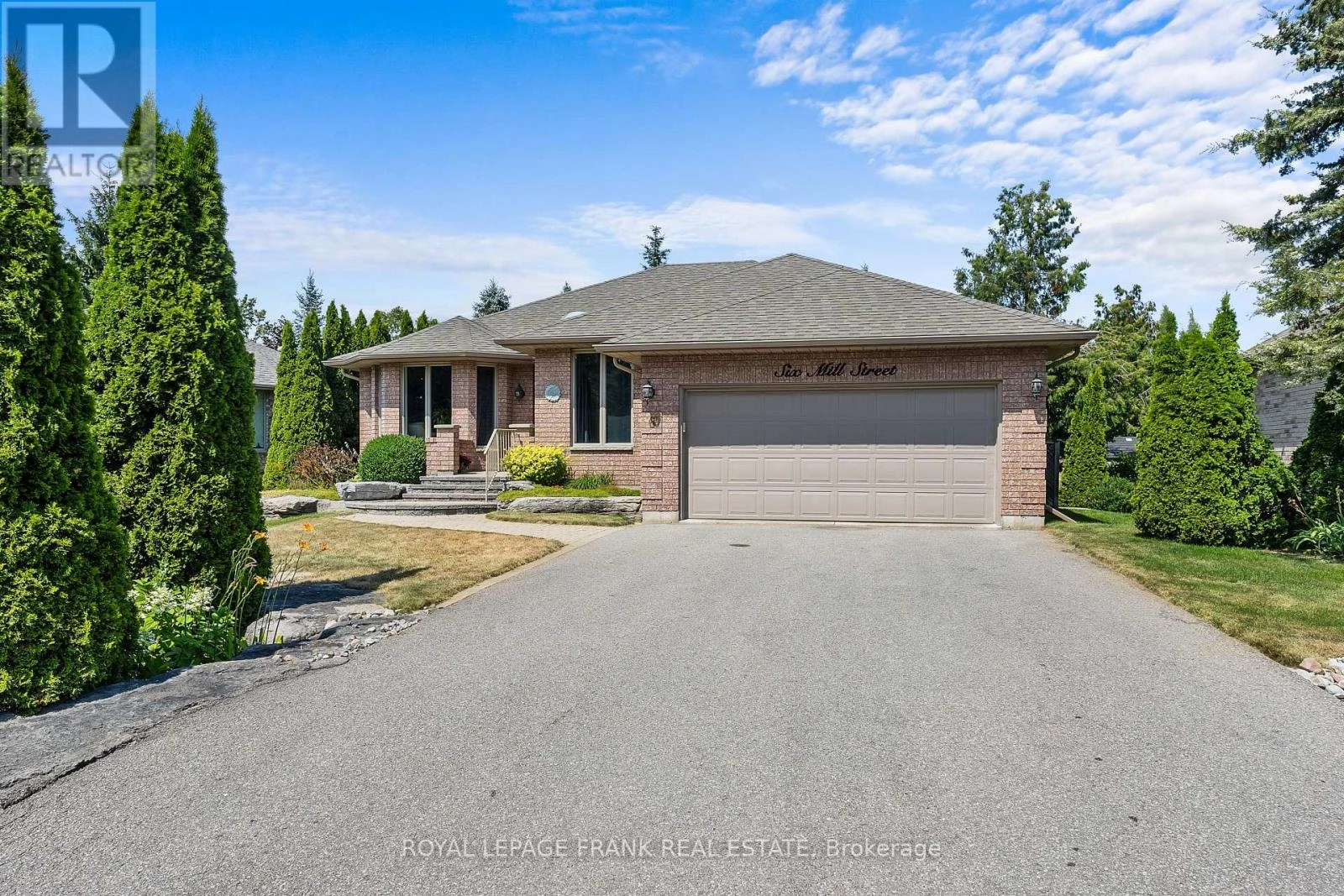 6 Mill Street, Kawartha Lakes, Ontario  K0M 1A0 - Photo 1 - X12307727