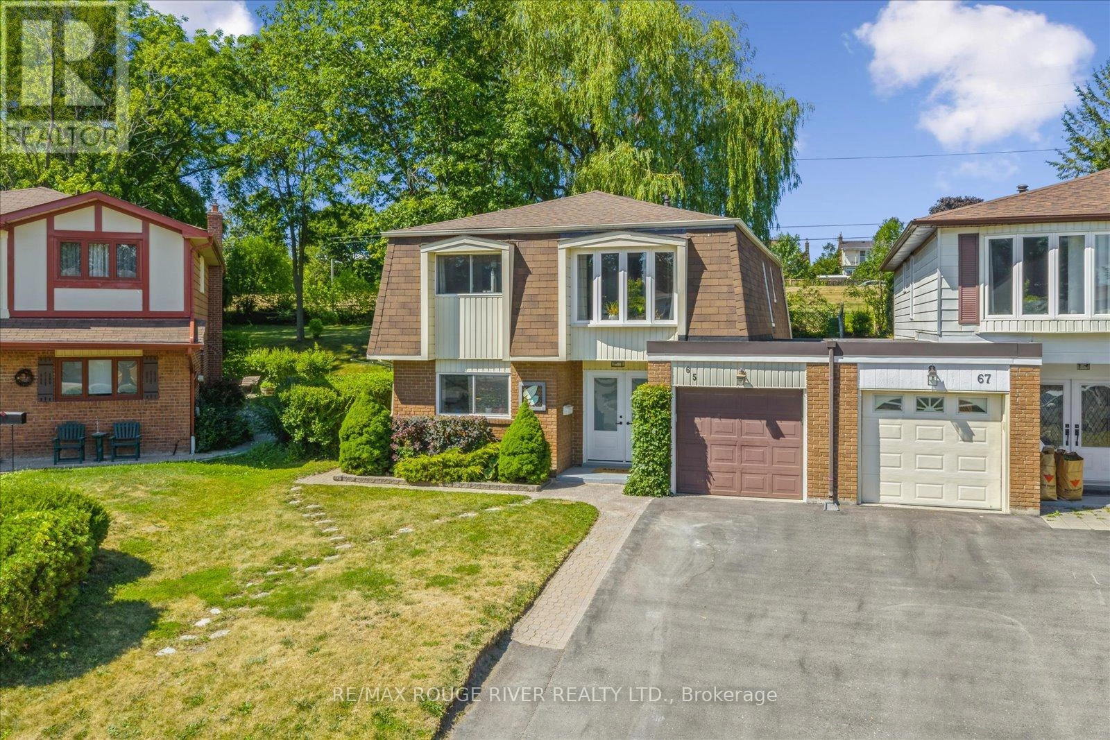 65 Loscombe Drive, Clarington, Ontario  L1C 3S8 - Photo 2 - E12302293