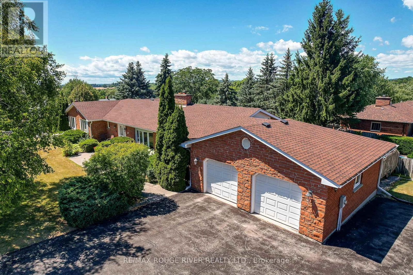 37 Stoneridge Road, Hamilton Township, Ontario  K9A 0Y3 - Photo 2 - X12288591