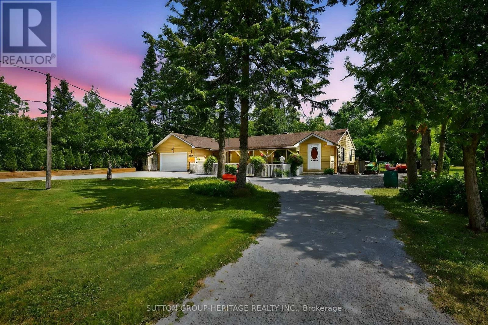22665 Lakeridge Road, Brock, Ontario  L0E 1E0 - Photo 1 - N12308172
