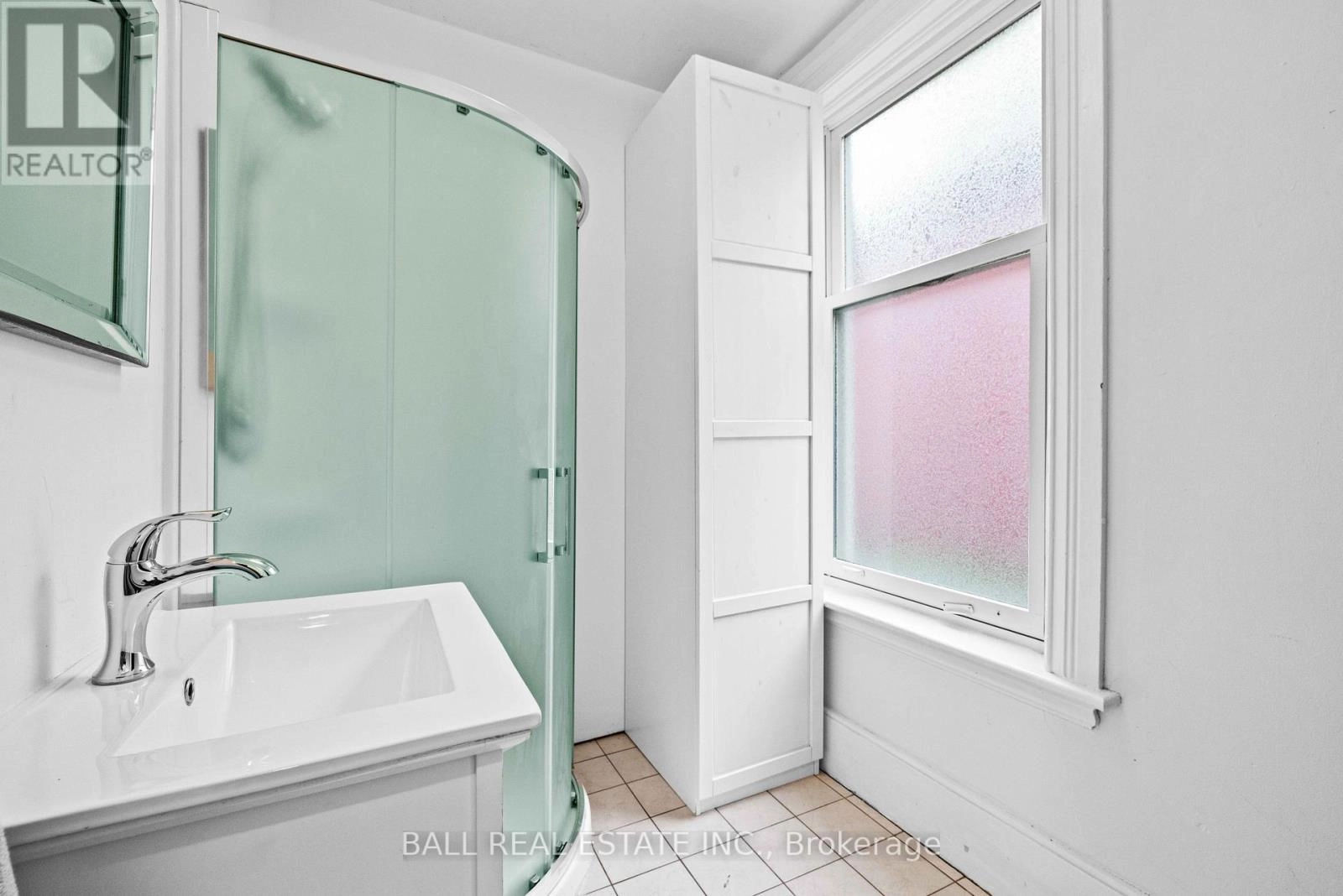 78 Mcdonnel Street, Peterborough Central, Ontario  K9H 2V7 - Photo 2 - X12308519