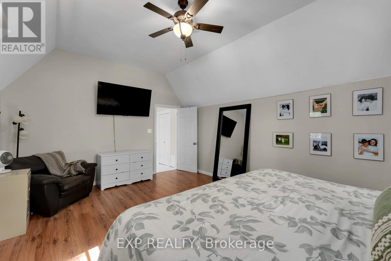 8 Peel Street, Stone Mills, Ontario K0K 3G0 - Photo 29 - X12310106