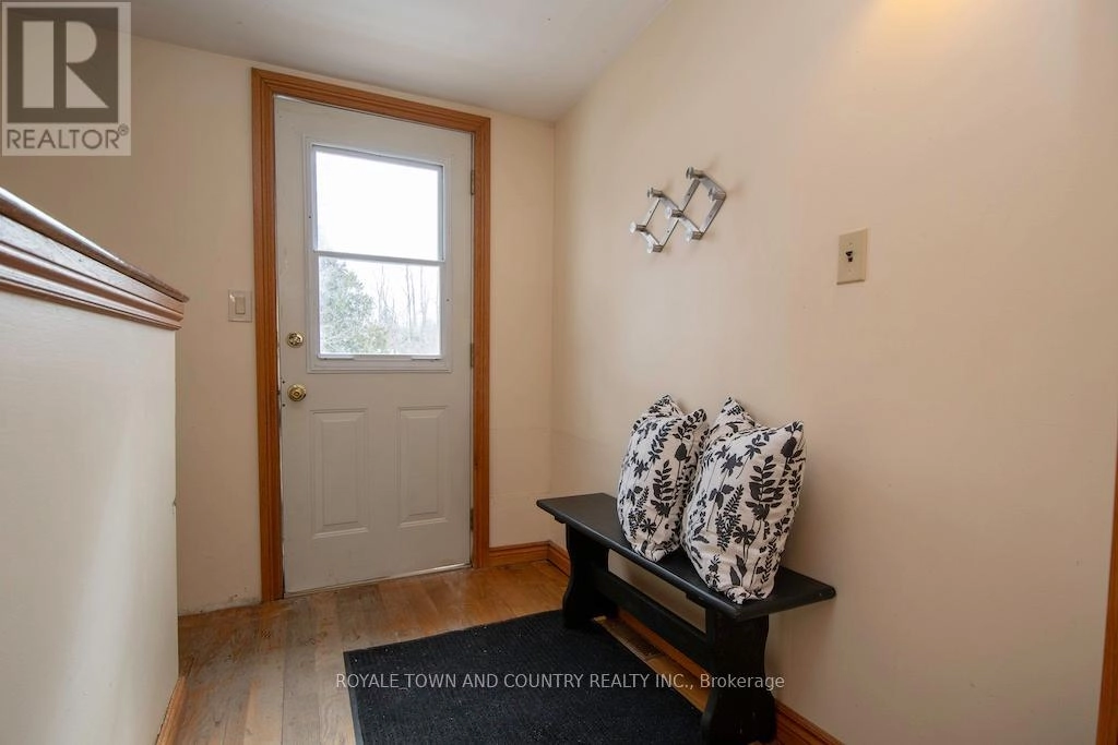 2 Osborne Street, Kawartha Lakes, Ontario  K0L 2X0 - Photo 2 - X12311197