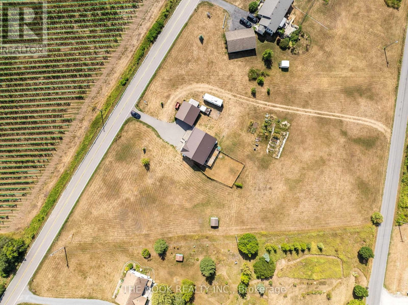 792 Danforth Road, Prince Edward County, Ontario  K0K 2J0 - Photo 3 - X12311232