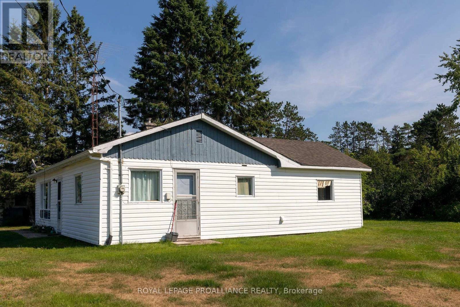 4 Tall Pine Road, Addington Highlands, Ontario  K0H 2G0 - Photo 2 - X12311248