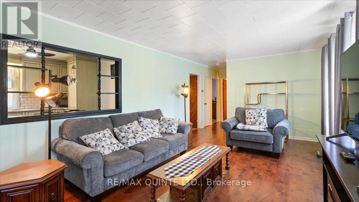 42 A Hawkins Bay Road, Tweed, Ontario K0K 3J0 - Photo 10 - X12311776