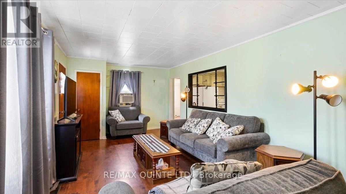 42 A Hawkins Bay Road, Tweed, Ontario K0K 3J0 - Photo 11 - X12311776