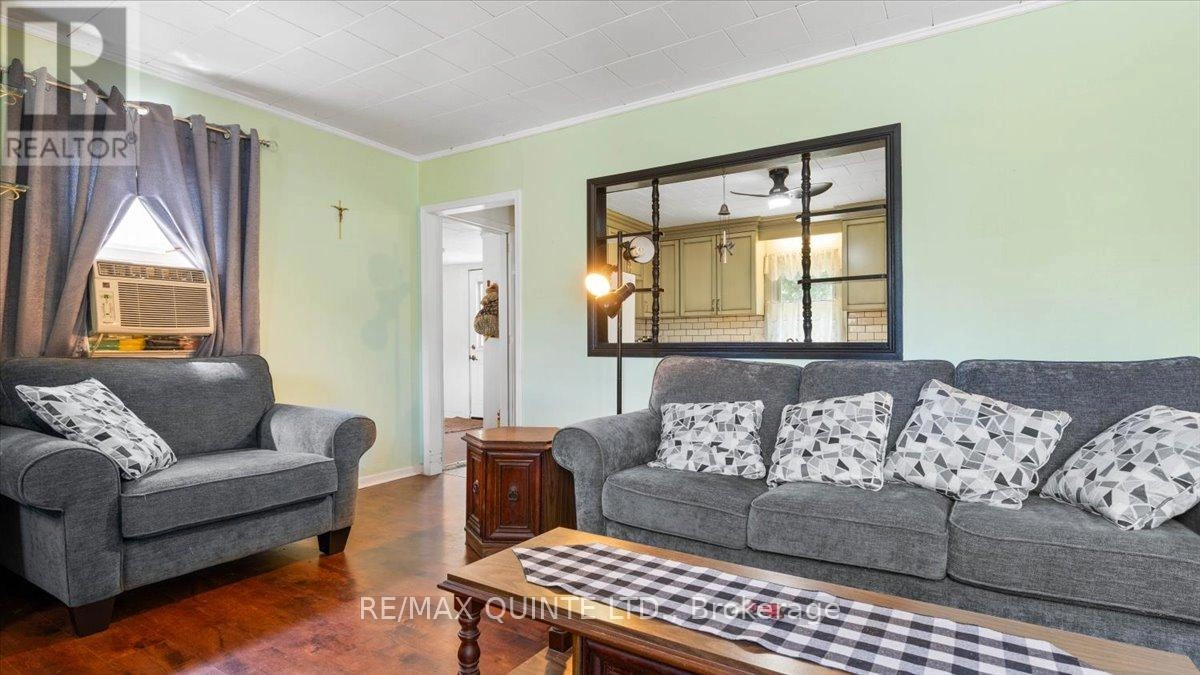 42 A Hawkins Bay Road, Tweed, Ontario K0K 3J0 - Photo 12 - X12311776