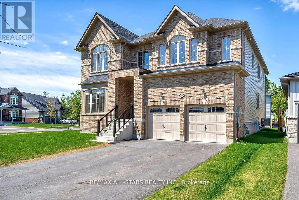 92 Hennessey Crescent, Kawartha Lakes, Ontario  K9V 1P4 - Photo 1 - X12312603